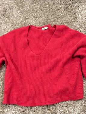 Gentle fawn over sized Women's pink V-Neck Sweater